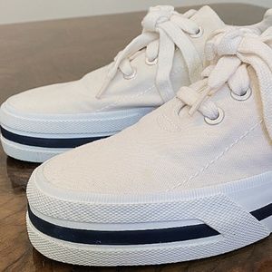 Esprit Shoes Size 8 US/41 EU/7.5 UK Women's White